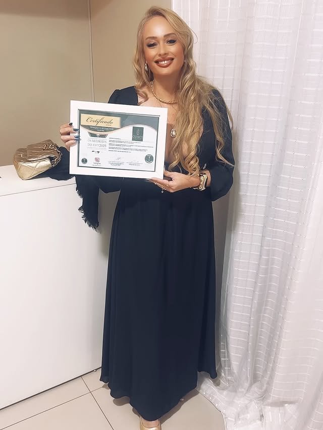 karla curci - curci estética e beleza